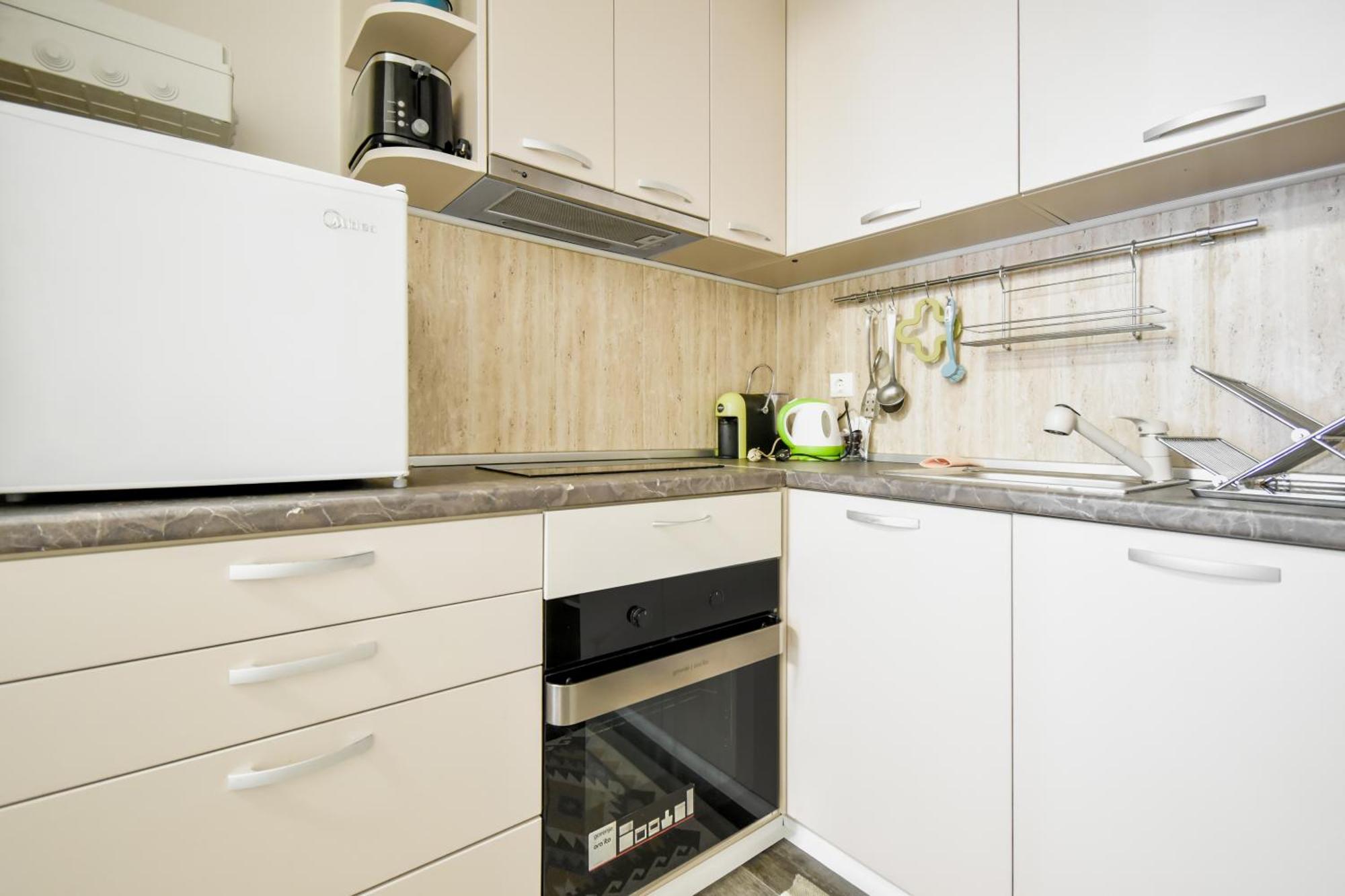 Apartment Urban Oasis With Patio 1bd Sofia