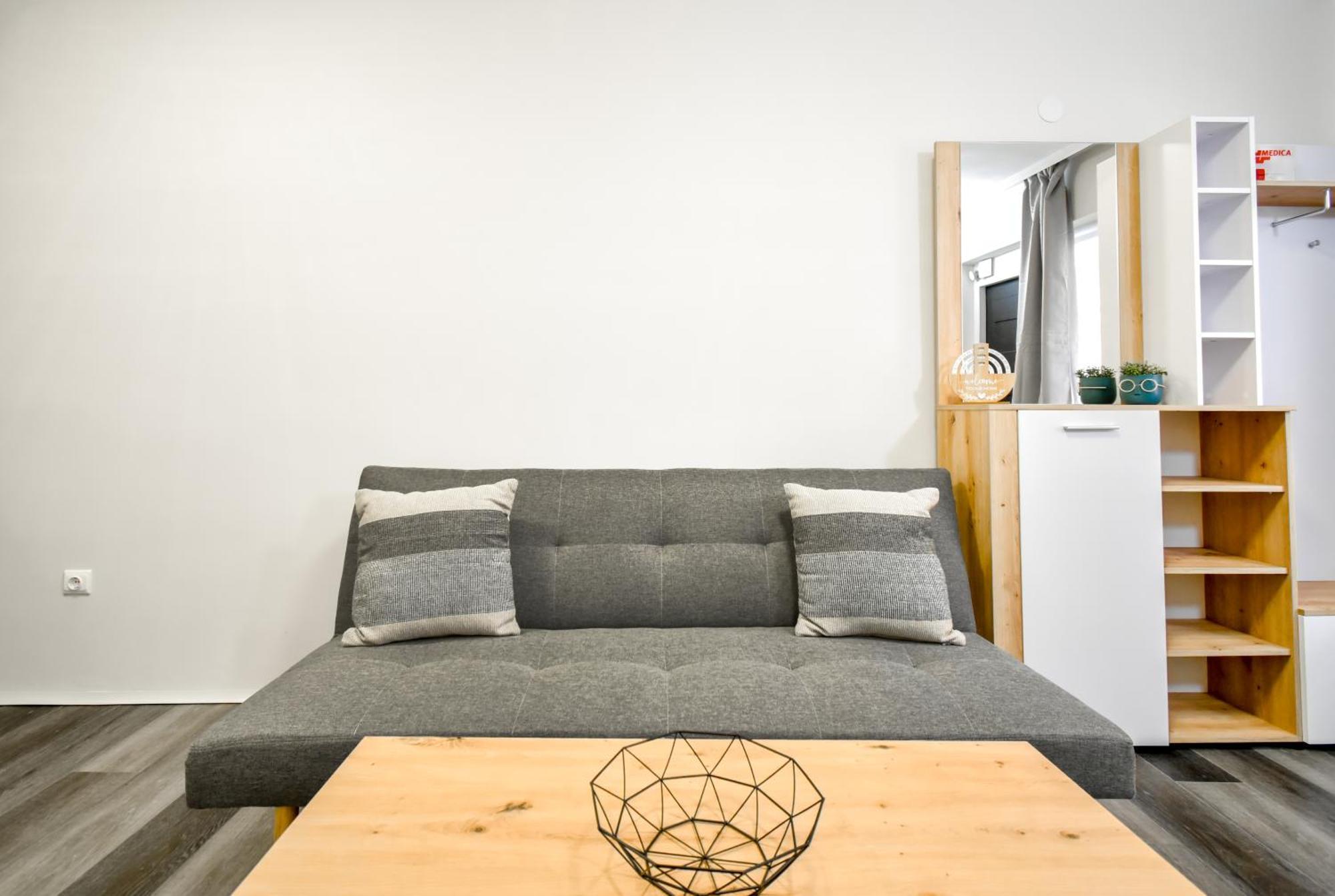 Urban Oasis With Patio 1bd Apartment